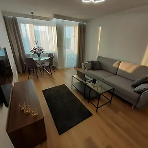 Apartment Plaza 41