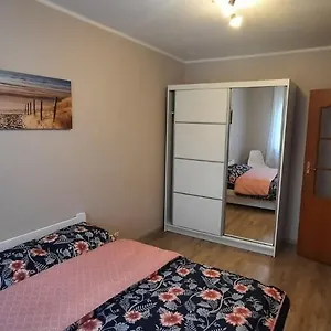 Kamienica Na Bliskiej Apartment *