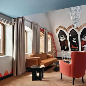 アパートホテル Radisson Red Gdansk, Wyspa Spichrzow 4*