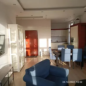 Apartment Dluga 35