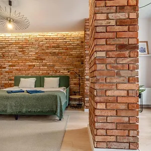 Przy Plazy Apartment *