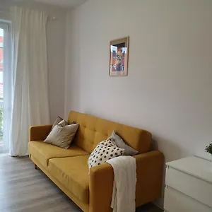 Urocze Mieszkanie Przy Skwerku Gdansk
