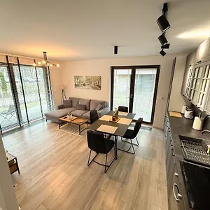 Oliwa Przy Parku Small Private Garden And Free Parking Apartment Gdansk