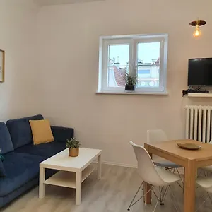 Studio Przy Neptunie - Dluga 54-55 *