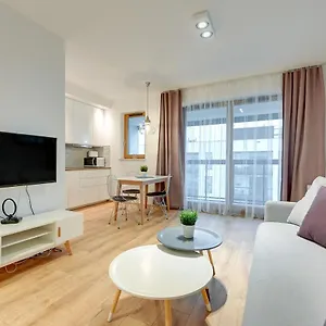 Apartment Wave - Zajezdnia Wrzeszcz Gdansk