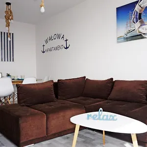 Walowa Apartment *