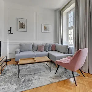 Goma Rent - Szeroka Old Town Apartment