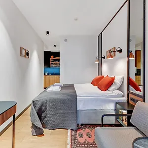Dom & House - Granaria Apartment