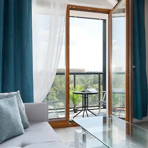 Elite Sunny Apartment