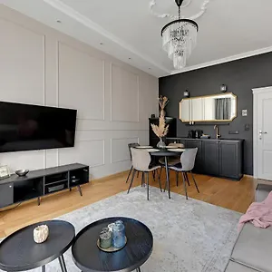 Old Town Ogarna Iv Glamour By Downtown Apartment