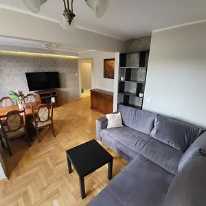 400 Metrow Od Plazy/400 Meters From The Gdansk