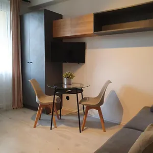 Studio - Plac Obrońców Poczty Polskiej IV Apartament *
