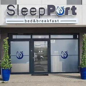 Bed & Breakfast Sleep Port - Bezplatny Parking *