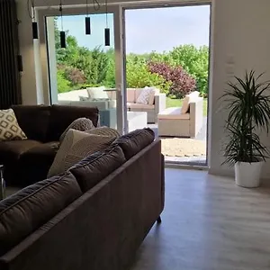 Apartment Duzy Orania Prywatny Ogrod Taras Lezaki Grill Hustawka Gdansk