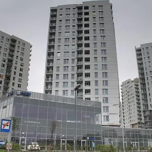 Close-central - Center - Cozy - P29