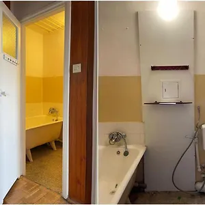 Homestay Stary Pow 64 P2 *