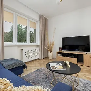 Apartment Beautiful One Bedroom Zamkowa By Rent Like *