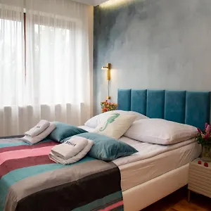 Maya's Flats & 102 - Premium Przy Parku Regana 3 Blisko Plazy Gdansk