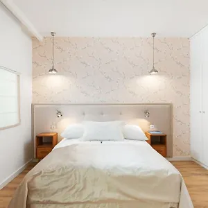 Rent Like X Deo Plaza - Old Town Apartment