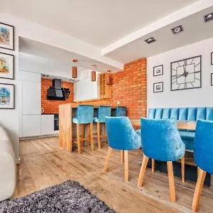 Apartment Close-central - One Bedroom With Balcony - Center - Sb12