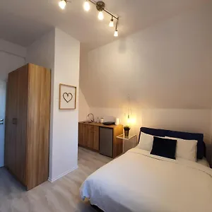 Mini Neptun Ii Apartment *