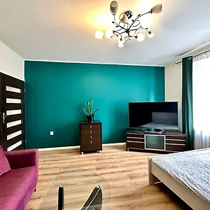 Apartment Mieszkanie Haller 12 *