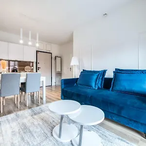 Dom & House Granaria Ii Superior On Granary Island By Renters *