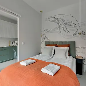 Comfort Chmielna 110 Apartment *