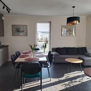 Komfortowy Apartament- 1 Salon, 3 Sypialnie, 2 Lazienki W Gdansku Gdansk