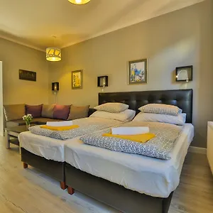 Apartament Swietojanska Old Town *