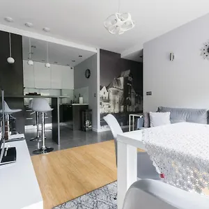 Pohulanka Luxury Apartment *