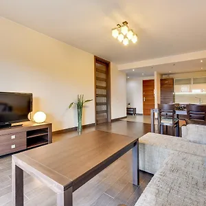 Domotel Waterlane Apartment 4*