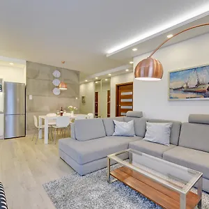 The Columbus - Nadmorze Premium Apartment