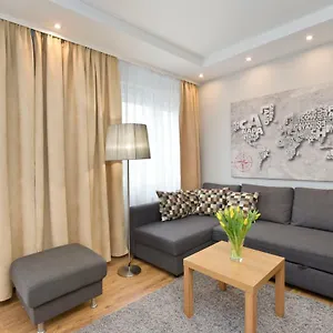 Marta's House Apartment *