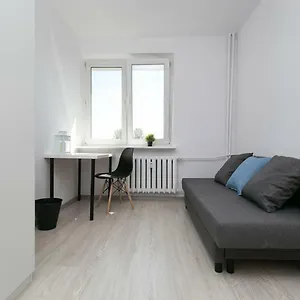 Rooms4less