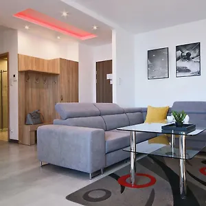 Irs Royal Apartments Apartamenty Irs Aviator Apartment