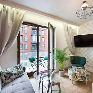 Yourapart Chmielna Park Aparthotel