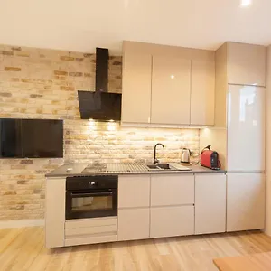 Family Luxury Comfort 2 Bedrooms & Playstation 4 & Panoramic View Of The Gdansk's Old Town & Free Private Parking Gdansk