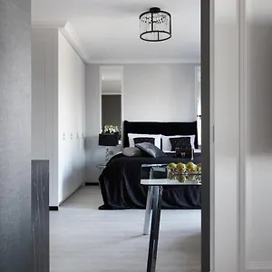 Nap Nadmotlawie Black Apartment Gdansk