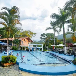 Porton De Occidente San Jerónimo