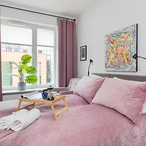 Apartment Charming Old Town By Renters