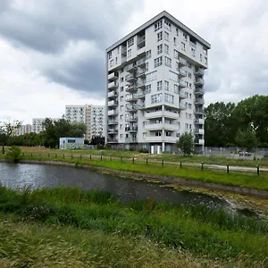 10th Floor With Panoramic View *