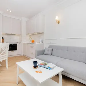 Zajezdnia Wrzeszcz With Balcony By Renters