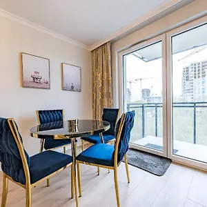 Apartament Apartament Nowa Letnica, Osiedle Latarnikow Gdańsk