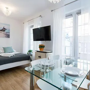 Old Town Dlugi Targ Apartment *