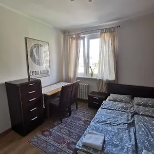 Apartment Broniewskiego *