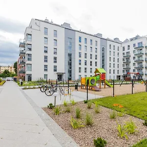 Srodmiescie Angielska Grobla With Free Parking By Renters Gdansk