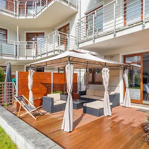 Meiguan With Huge Terrace + Extra 2 Parking Spots Apartment *