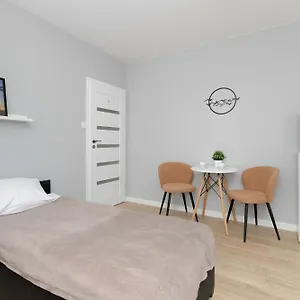Apartment In With 3 Bedrooms, Furnished Balcony And 2 Desks By Rent Like *