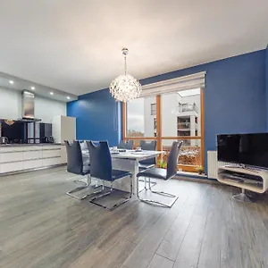 Apartament Wild&nature - Nadmorski Dwor + Car Garage Gdańsk